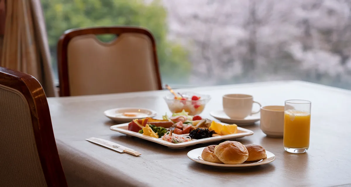 ご朝食